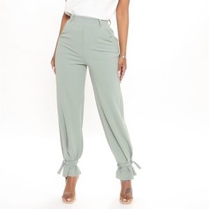Into The Office Trouser - Sage - Size XS - Never worn - Stretch